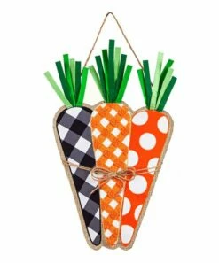 New 👍 Evergreen Orange Patterned Carrots Door Hanger 🎉