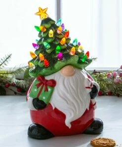 New 🥰 Evergreen Red & Green LED Light-Up Gnome Cookie Jar 🎁