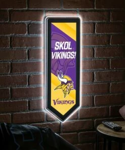 Promo 🤩 Evergreen Minnesota Vikings 'Skol' LED Pennant Wall Décor ✨ -Outlet Evergreen Shop zu108811707 alt 2 tm1662749265