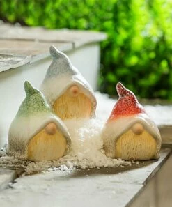 Discount 🛒 Evergreen Red & Green Winter Gnome - Set Of Three 🔥