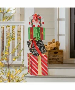 Best Sale 🔔 Evergreen Green & Red Present Wood Leaner Sign 🌟 -Outlet Evergreen Shop zu98869875 alt 1 tm1655735494